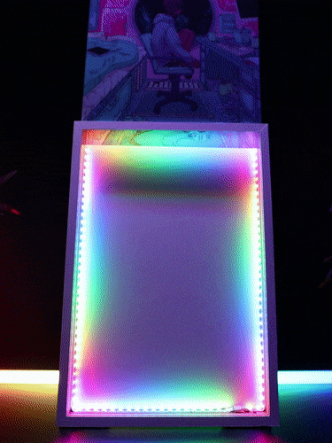 LEDピクチャーフレーム V1 Tech Addressable RGB LED Wood Frame for Backlighting Wall